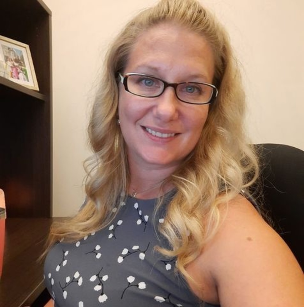 Meet your Posher, Alison